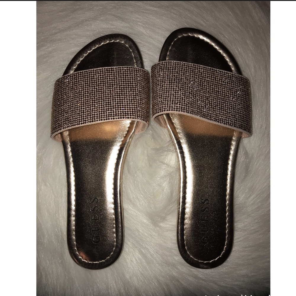 Guess Sandals 💕